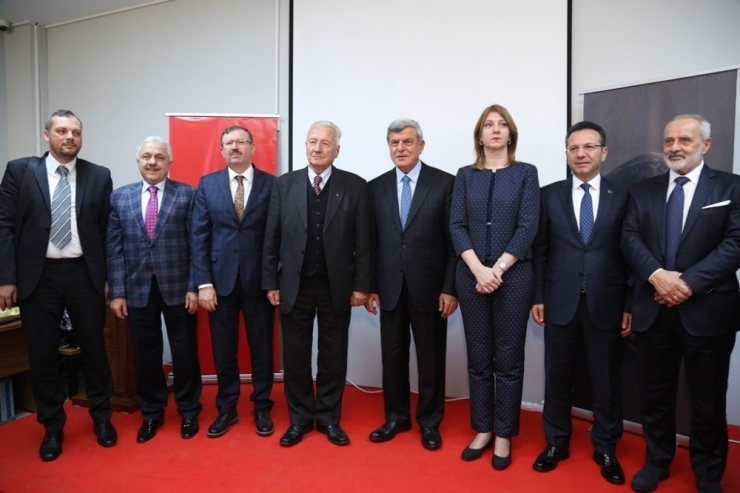 Karamürsel Aliye İzzetbegoviç Akademi Lisesi Açıldı