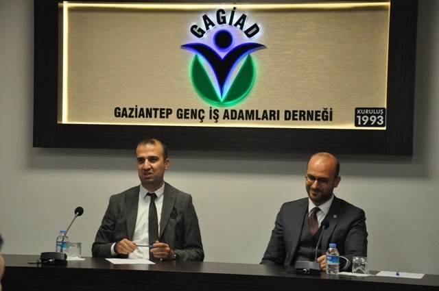 Girişimci Adaylarına Sertifikaları Törenle Verildi