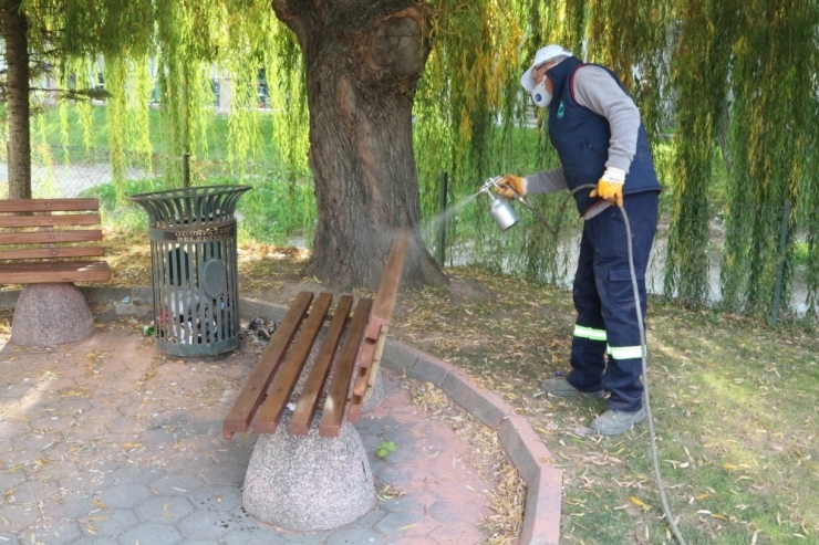 Park Ve Spor Alanlarında Bakım Onarım Çalışmaları