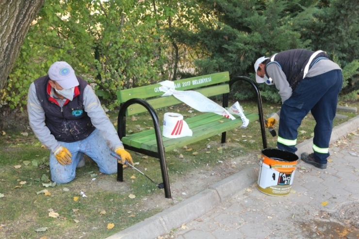 Park Ve Spor Alanlarında Bakım Onarım Çalışmaları