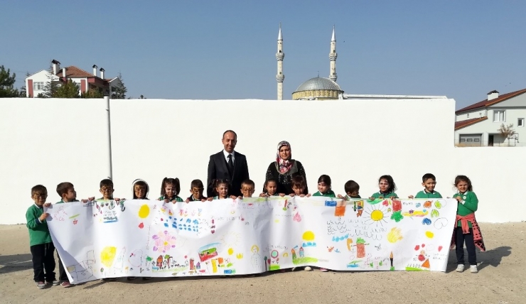 Öğretmen Adaylarından Sosyal Sorumluluk Projesi