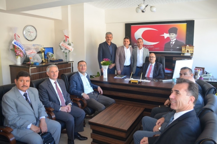 Eğitim Bir-sen’den Kula Çıkarması