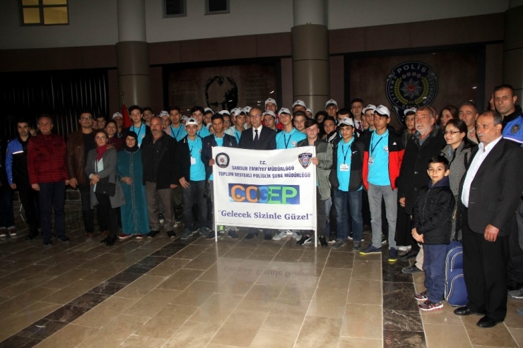 Polisten Öğrencilere Çanakkale Gezisi