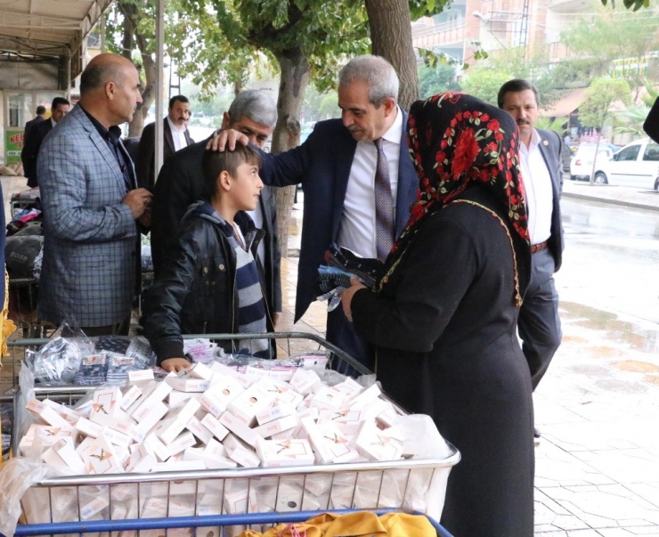 Demirkol Vatandaşların Taleplerini Yerinde Dinliyor