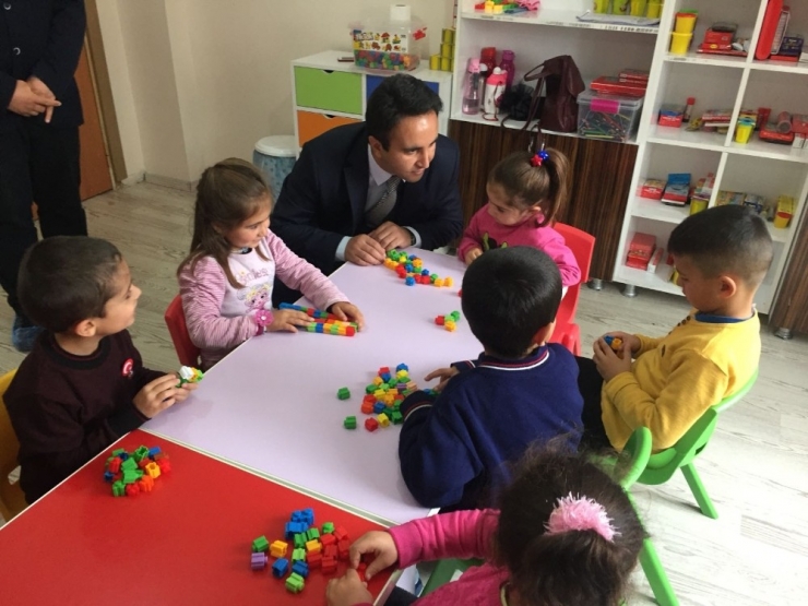 Kaymakam Dundar’dan Anaokulu Öğrencilerine Ziyaret