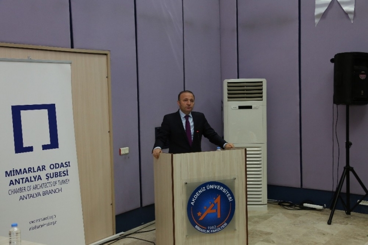 Akdeniz Üniversitesi Ev Sahipliğinde ’Uluslararası Estetik Sempozyumu’ Başladı