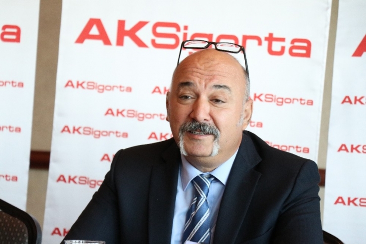 Sigortacılık Sektörü Büyüyor