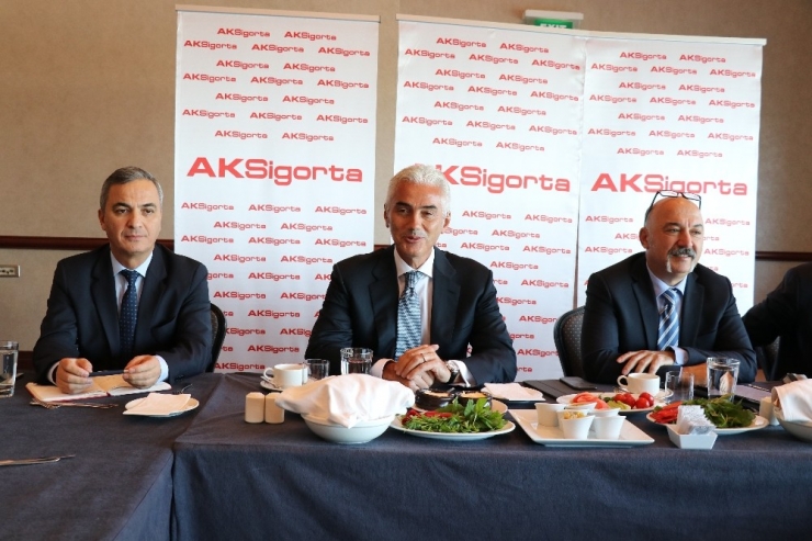 Sigortacılık Sektörü Büyüyor