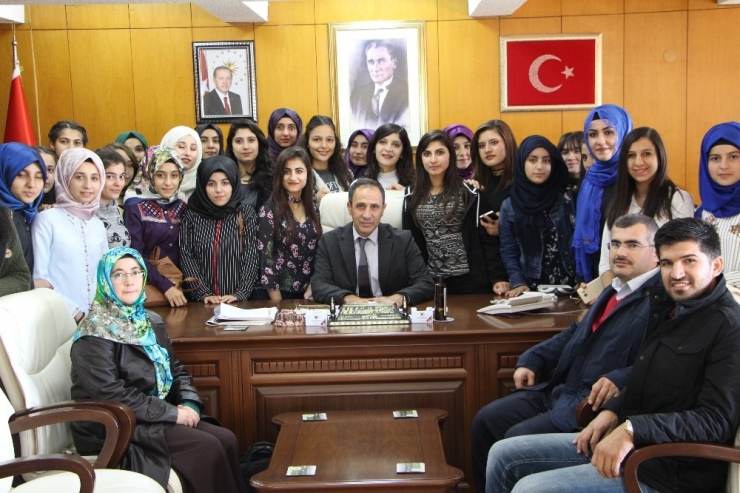 Batmanlı Öğrenciler, Fü’yü Gezdi