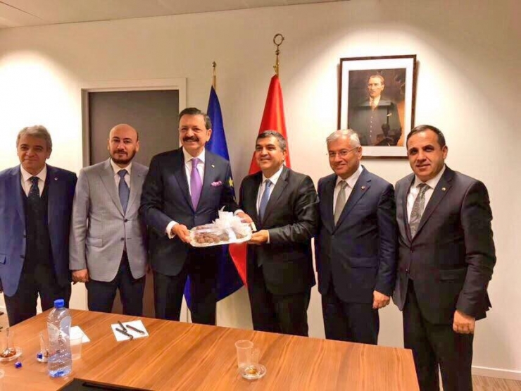 Bolu’da, Fuarcılık Masaya Yatırıldı