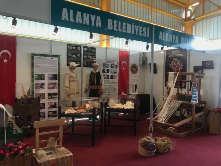 Alanya Belediyesi Anamur Tarım Ve Gıda Fuarı’na Katıldı
