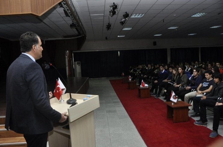 Gkv’de Güvenli İnternet Konusu Gündeme Taşındı