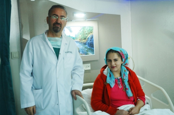 Yıllardır Çektiği Ağrılarından Kurtuldu