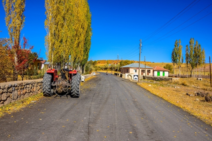 Başkan Çakır Yukarı Selimli Mahallesinde İncelemelerde Bulundu