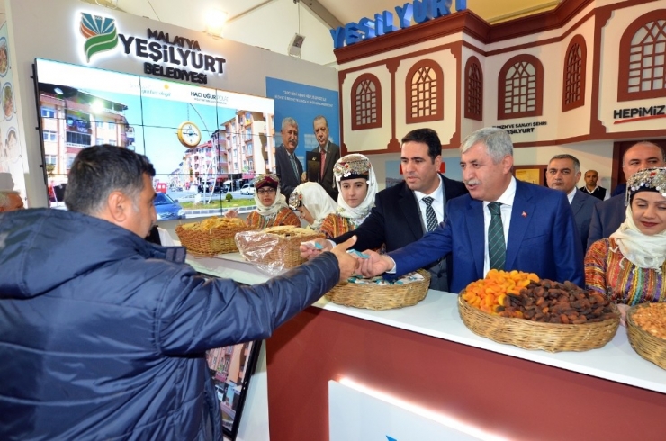 Yeşilyurt Belediyesi ‘Malatya Tanıtım Günleri’nde Stant Açtı
