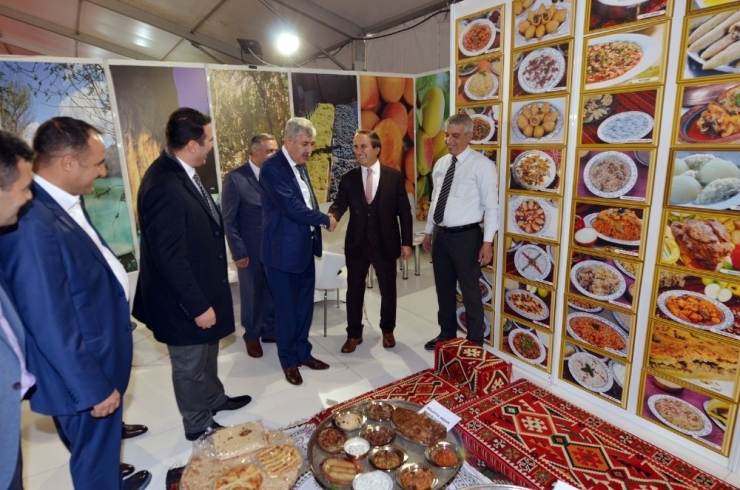 Yeşilyurt Belediyesi ‘Malatya Tanıtım Günleri’nde Stant Açtı