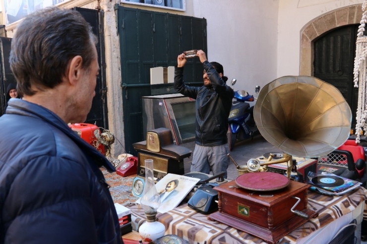 Antika Mezadı Bit Pazarına Bereket Yağdırdı