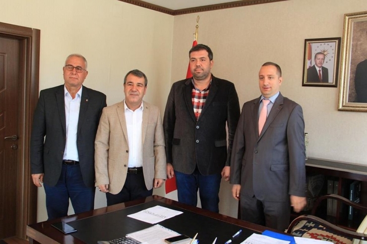 Mut’ta Osb Kurma Çalışmaları Kapsamında Firmayla Sözleşme İmzalandı