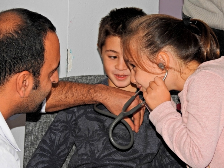 Çeşme’de Minikler İlk Yardımı Öğrendiler