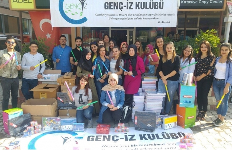 Üniversiteli İzcilerden Ana Sınıfına Destek