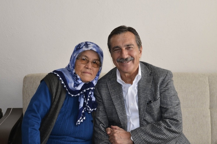 Başkan Ataç’ın Ev Ziyaretleri Sürüyor