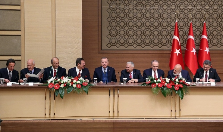 “Türkiye’nin Otomobili” İçin İmzalar Atıldı