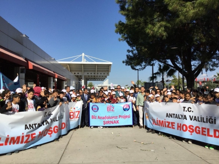 Antalya’nın Kapıları Bu Sefer Şırnaklı Çocuklara Açıldı