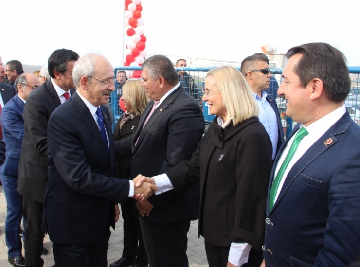 Chp Lideri Kılıçdaroğlu’na ‘Kuzu’ Sürprizi