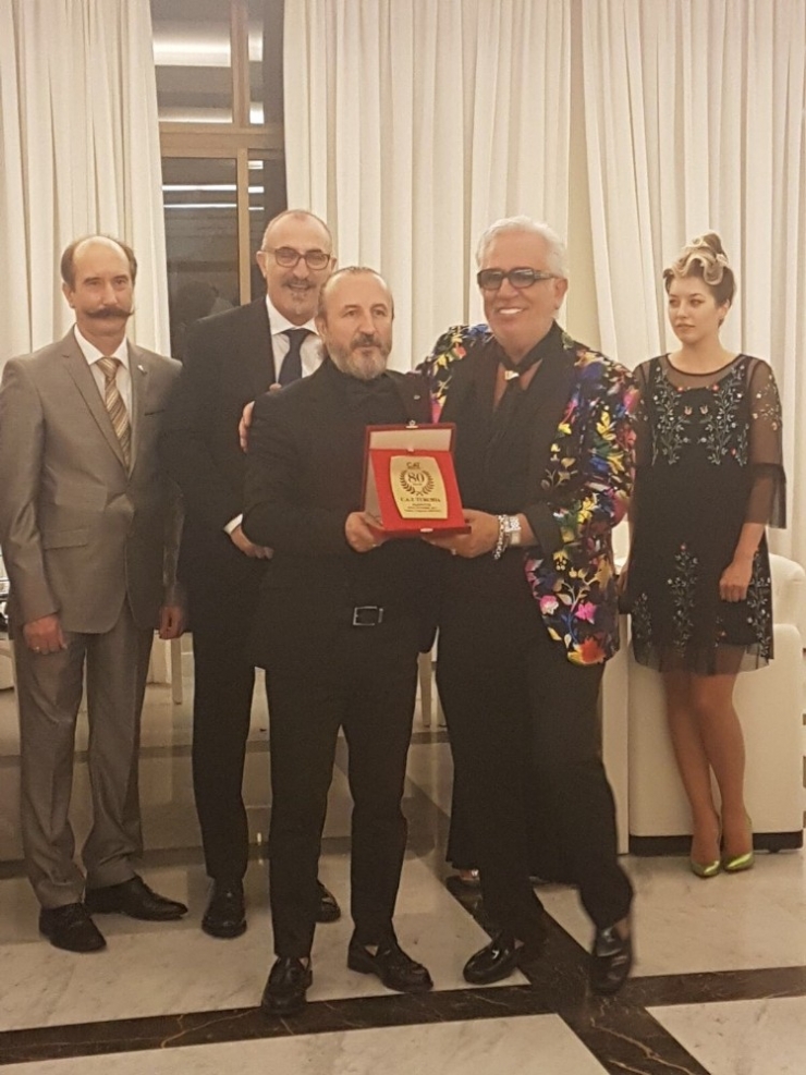 Cmc Cat Türkiye Kuaförler Milli Takımı Üçüncü Oldu