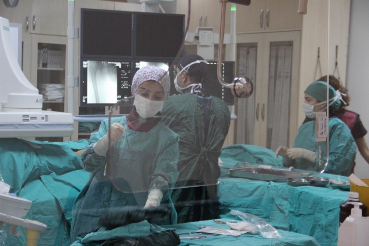 İğne Deliğinden Tanı Ve Tedavi