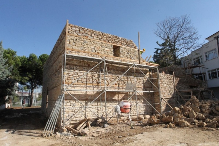 400 Yıllık Tarihi Su Dolabı Hayat Buluyor