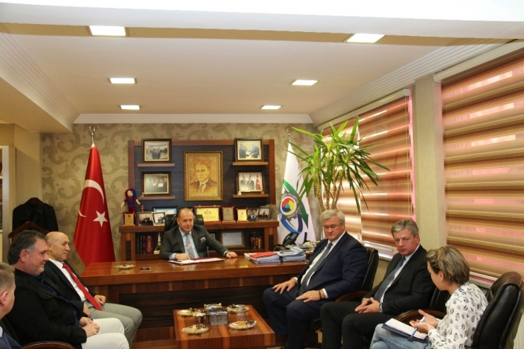 Ukrayna Büyükelçisi Sybiha, Karabük Tso’yu Ziyaret Etti