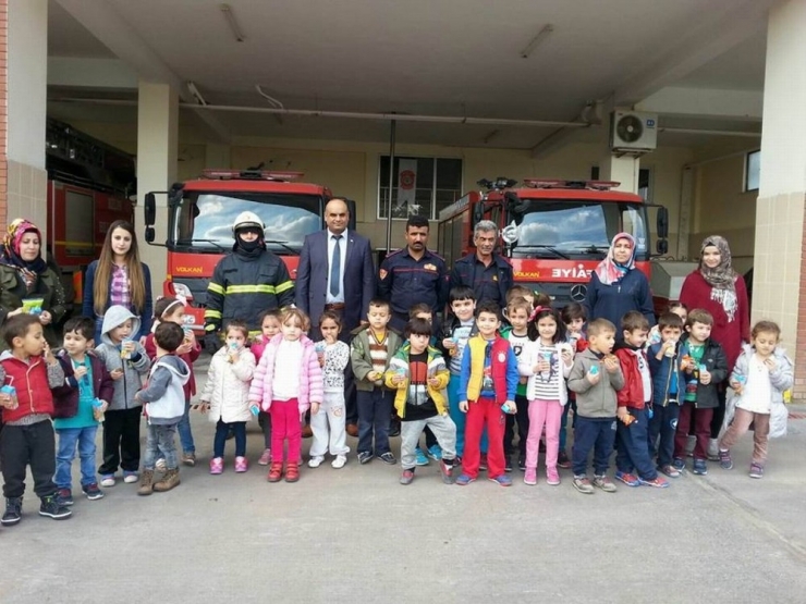 Ana Okulu Öğrencilerine Yangın Eğitimi