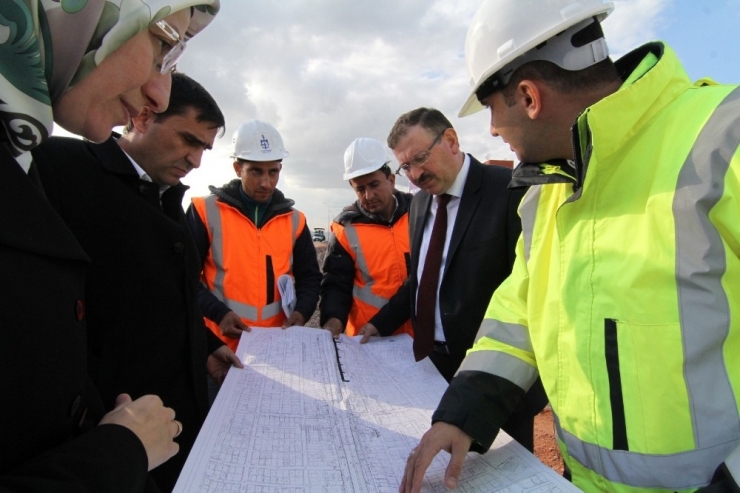 Genel Sekreter Bayram, Otogar Ve Köseköy Kavşaklarını İnceledi