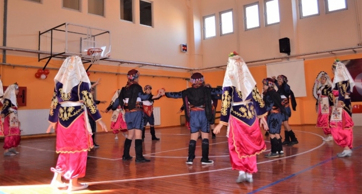 Milas’ta Yenilenen Spor Salonu Törenle Açıldı