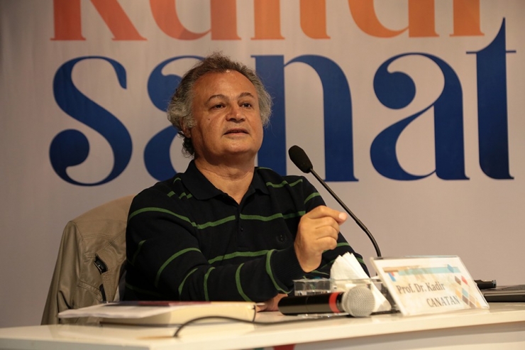 Nizamülmülk Sezonunda Siyasetname Okumaları