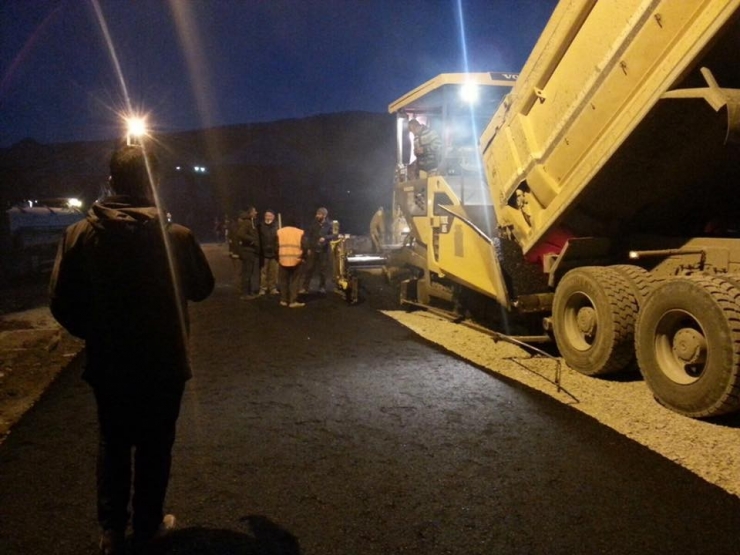 Sarıkamış’ta Sıcak Asfalt Çalışmaları Başladı