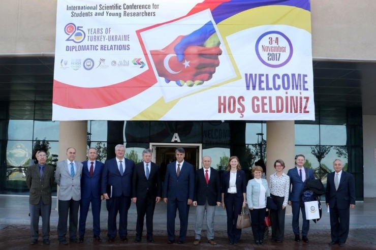 Türkiye - Ukrayna Diplomatik İlişkilerinde 25. Yıl