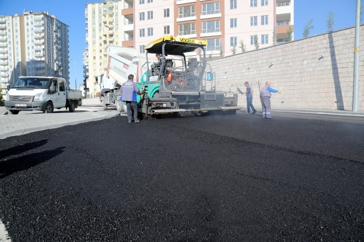 Talas Belediyesi Asfalt Çalışmalarına Hız Verdi