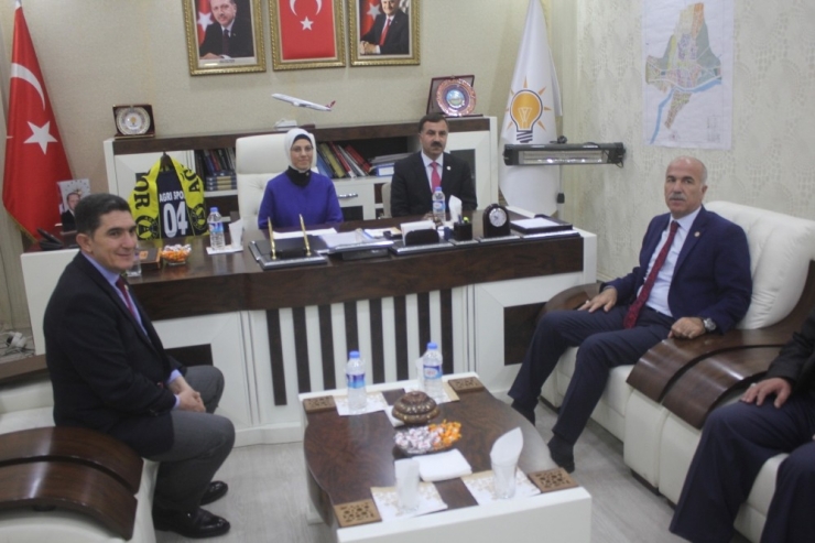 Ak Parti Genel Başkan Yardımcısı Kan: "Çalışmaya Devam"