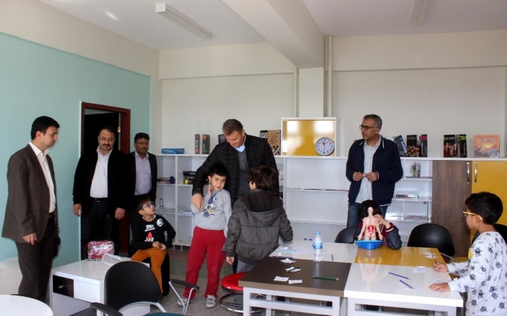 Üstün Zekalı Çocuklar Bilsem İle ‘İcat’ Çıkartıyor