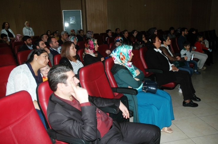 Van’da “Okul Öncesi Dönemde Beslenme” Semineri