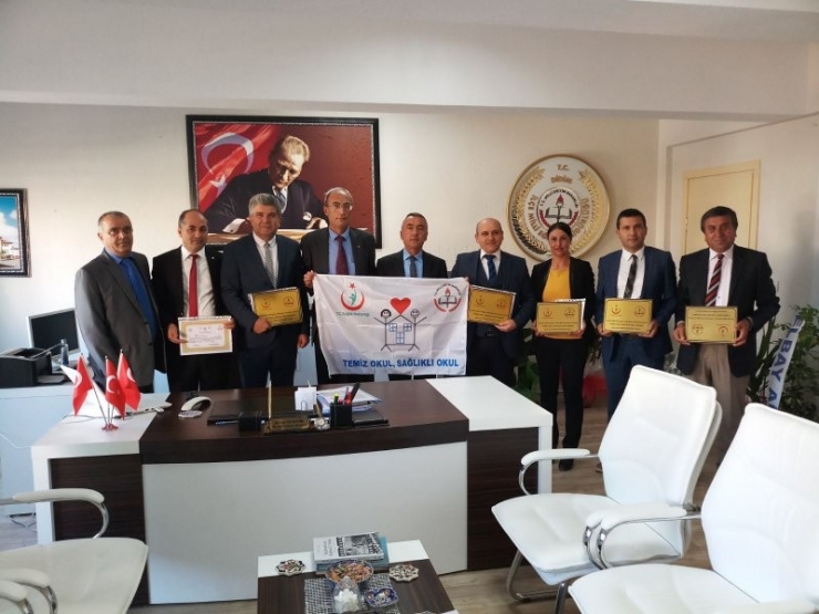 Didim’de Beyaz Bayraklı Okullar Belgelerini Aldı