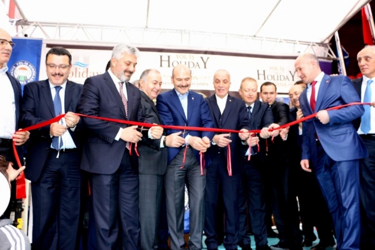 İçişleri Bakanı Süleyman Soylu: “Biraz Önce Yine Bestler Dereler’de 4 Teröristi Daha Bizim Evlatlarımız Etkisiz Hale Getirdiler”