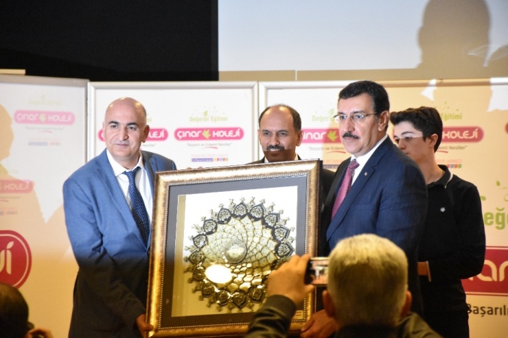 Malatya’nın İlk Özel Fen Lisesi Açıldı