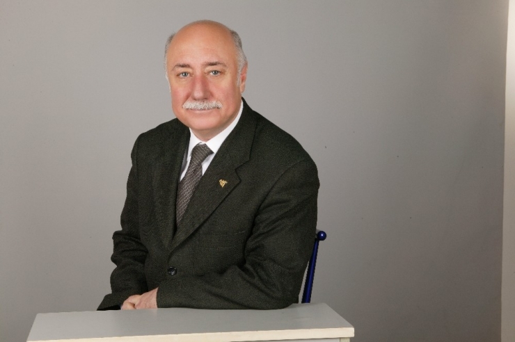 Eski Belediye Başkanı Adil Aygül Hayatını Kaybetti