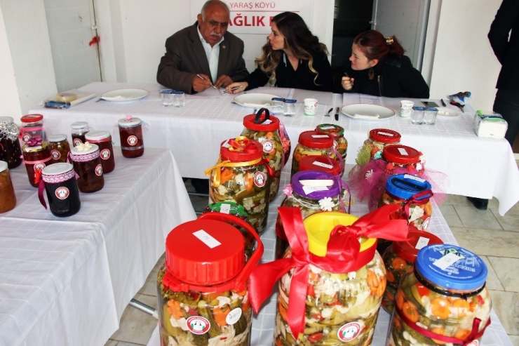 Menteşe’de Reçel Ve Turşular Yarıştı