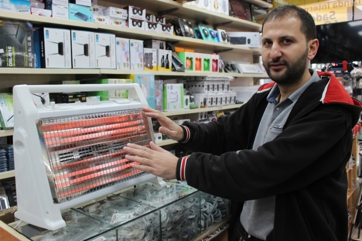 Havaların Soğuması Elektrikli Isıtıcı Satanların Yüzünü Güldürdü