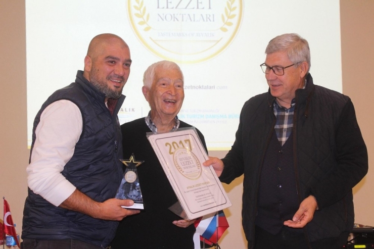 Ayvalık’ın En İyi Lezzet Noktaları Belli Oldu