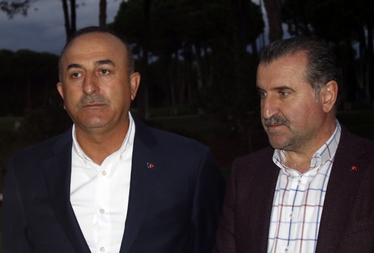 Bakan Çavuşoğlu: Kürtlerin Temsilcisi Ypg Değildir”